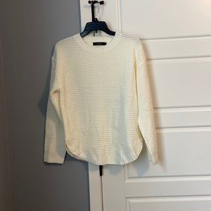 Cream colored Zesica long sleeved sweater